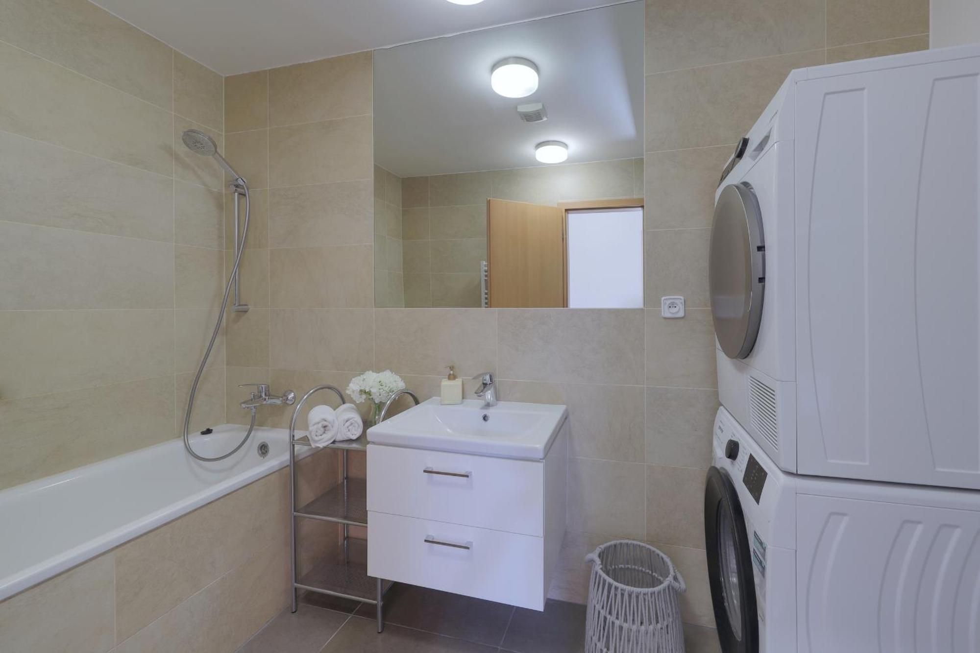 Aneri Apartment Old Town Bratislava Ngoại thất bức ảnh